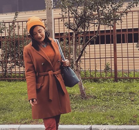 Leka Galkinstein ポルノスター 裸 写真