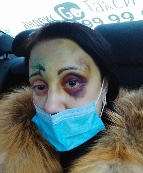 指マン 潮吹き オンリーファンズ 無料ヌード 写真