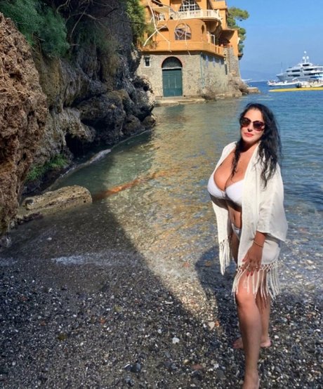 Valeria Vela かわいいスター 写真