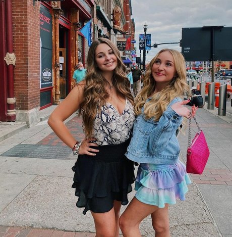 ランジェリーファックオンリーファンズ 限定 写真