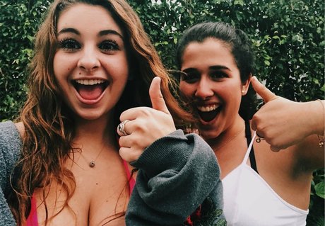 オンリーファンズを崇拝する 無料ポルノ 写真