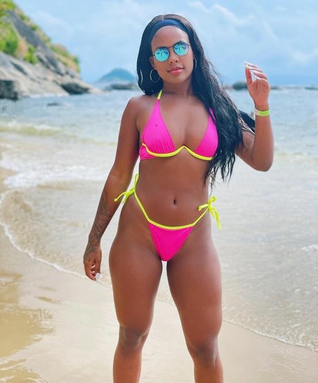 Marvvila 女優 画像