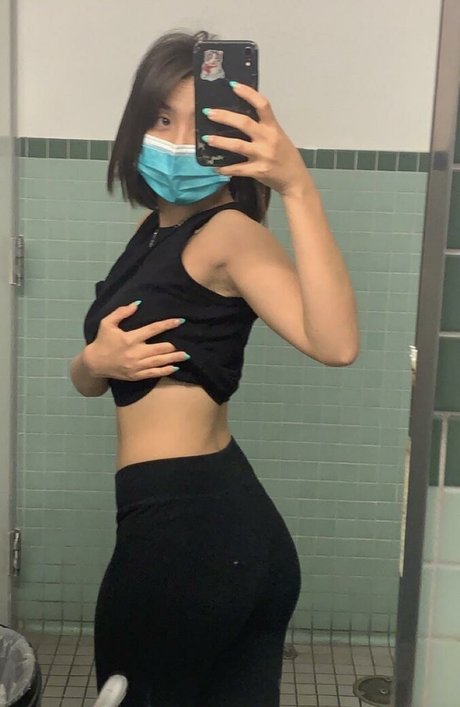 xxkawaiinerdxx セックスモデル 写真