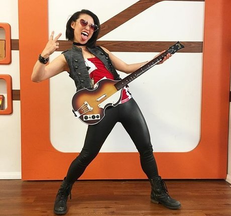 Erika Ishii ポルノスター 素敵 写真