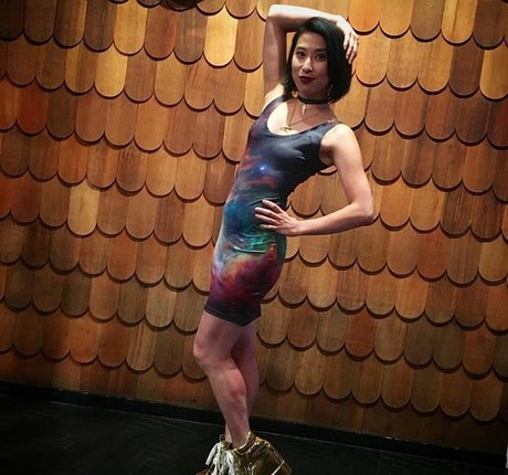 Erika Ishii 裸モデル 画像