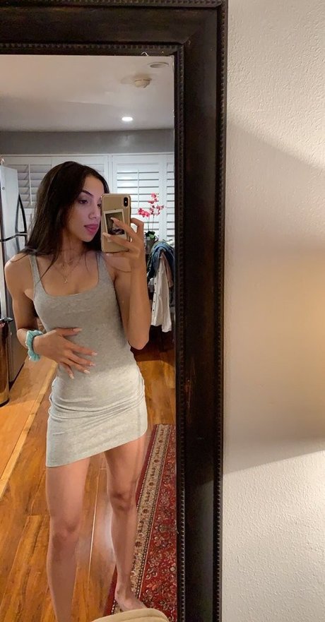 Mary Kaylaficial 美しいスター 画像