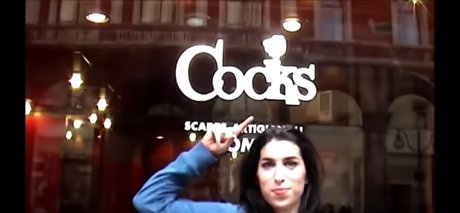 Amy Winehouse セクシーモデル 写真