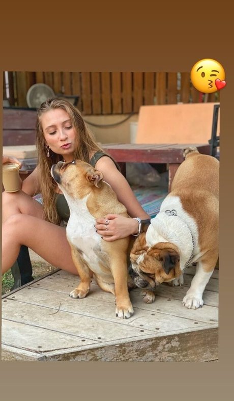 カウガール POV オンリーファンズ アダルト無料 画像