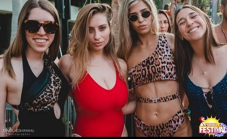 ゲイディルドオンリーファンズ 美しいポルノ 画像