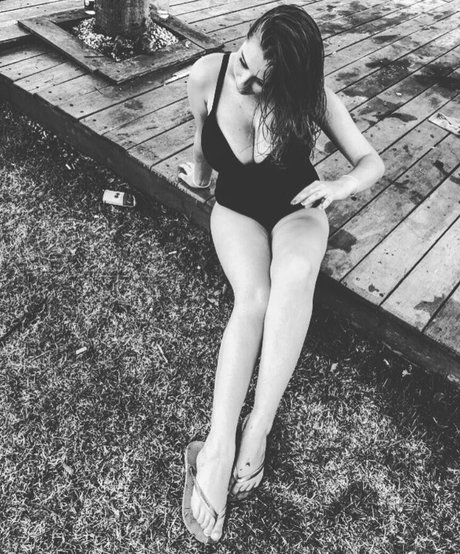 無性愛者のオンリーファンズ ポルノ ギャラリー