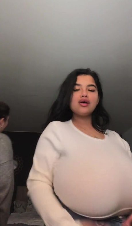 Melannia セックスポルノスター 画像