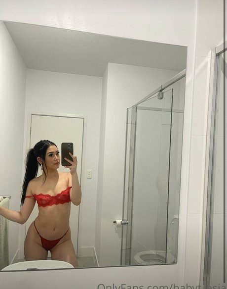 Tasia Hafenstein スター 裸 写真