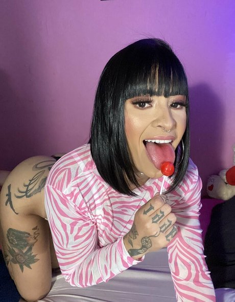 rayanenas__ セックスモデル 写真