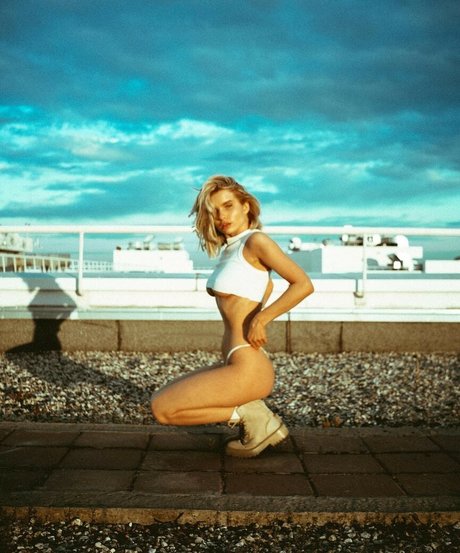 黒檀ペッギングオンリーファンズ 無料セクシー 画像