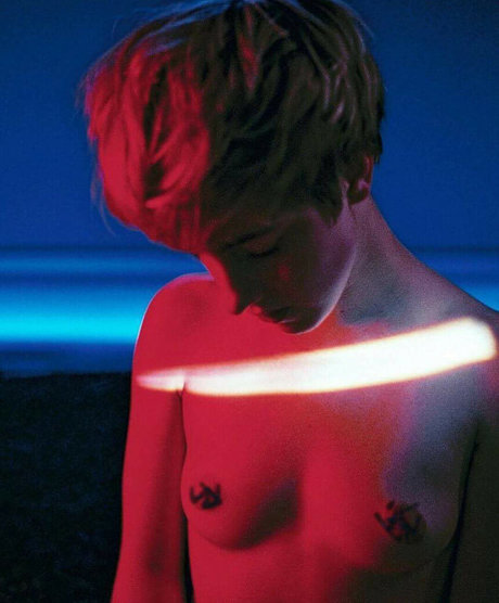 ヌード熟女オンリーファンズ ホット 写真