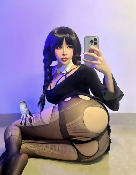 妊娠中のオンリーファンズ ホット裸 画像