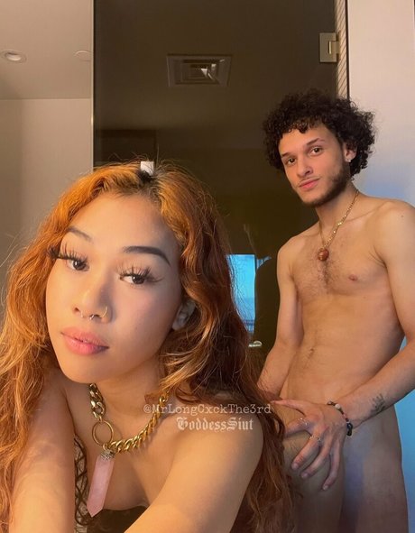 GoddesLuna ポルノスター 美しい 写真