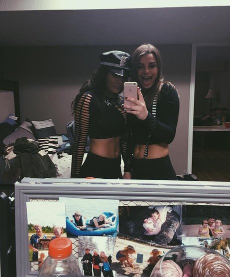 Kylie Manue トップポルノスター 写真