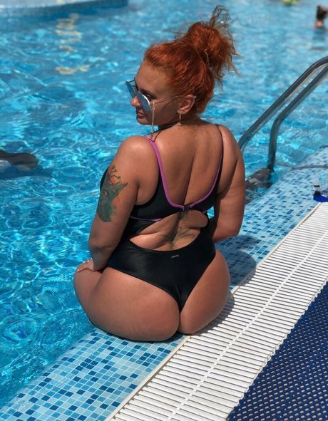 アナルコスプレオンリーファンズ セクシー 写真