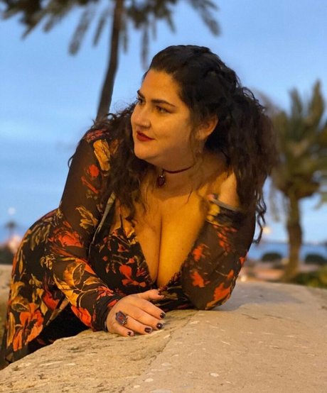 Caliope 独占スター 写真