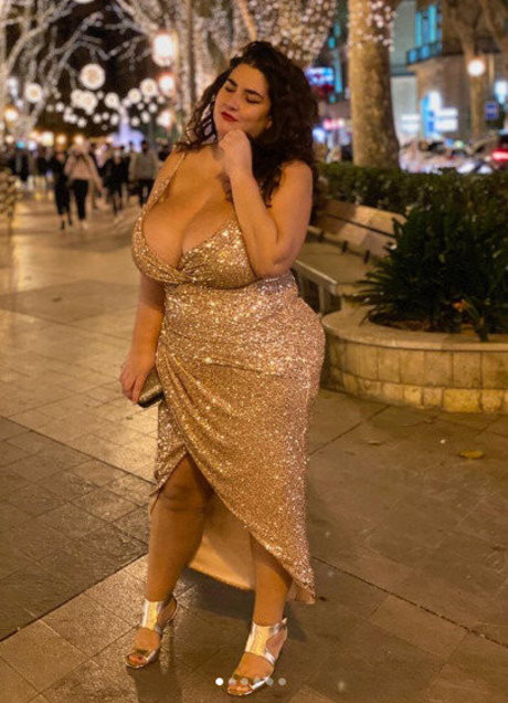 Caliope ポルノスター 美しい 写真