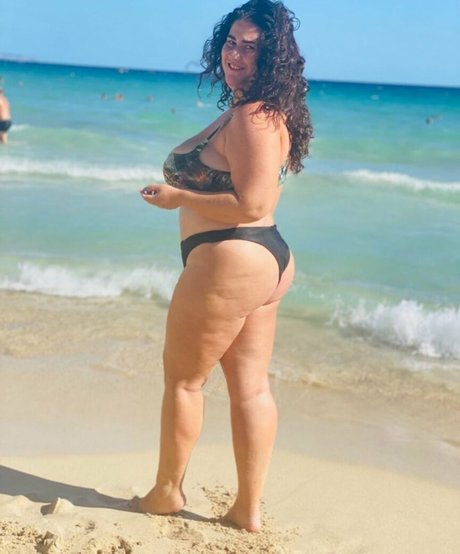 裸の女の子オンリーファンズ 限定 写真