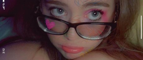 公共の場でのセックス オンリーファンズ えろた 写真