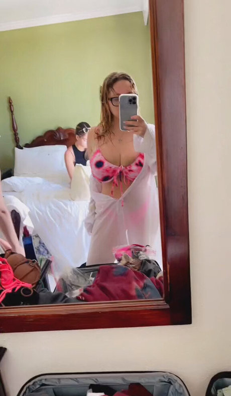 中出しプリンセスオンリーファンズ ポルノ 写真