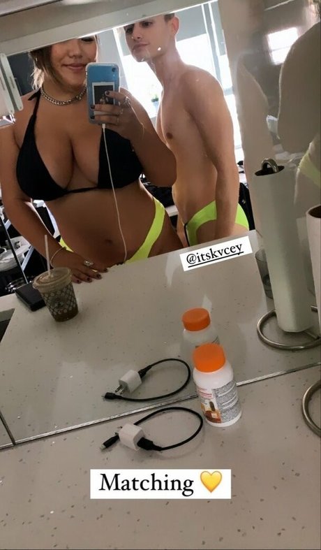 Tiffany Shu 最高のポルノスター アーカイブ