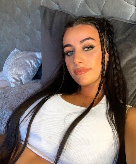 モデルファックオンリーファンズ 限定 画像