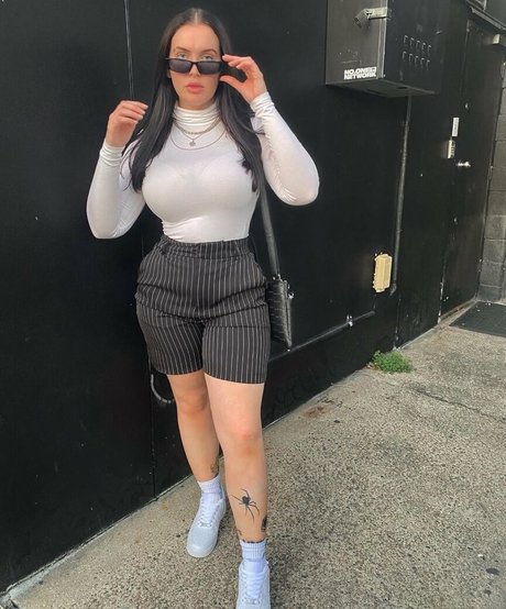 巨尻オンリーファン セクシーxxx ギャラリー