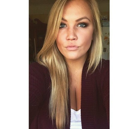 Hayden Buchko 美しいポルノスター ギャラリー