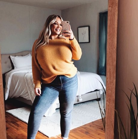 黒檀の指入れオンリーファンズ ホットセクシー 画像