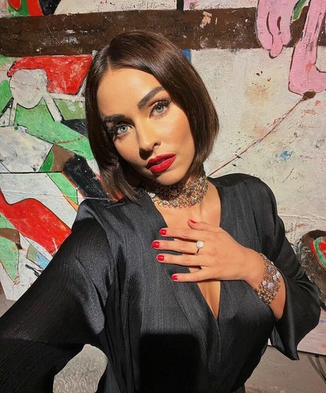 Claudia Martin かわいいスター ギャラリー