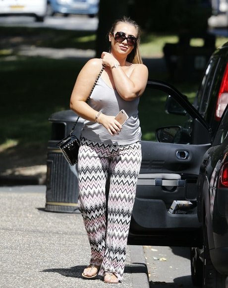 アラブのゲイオンリーファンズ アダルト無料 写真