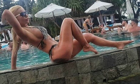 Sanja Tigrica アダルトスター ギャラリー