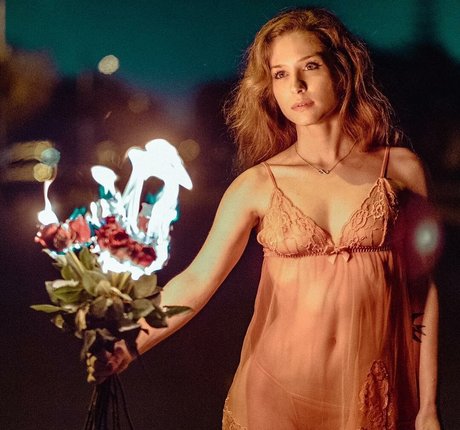 Kate Belmont ポルノスター 高品質 写真