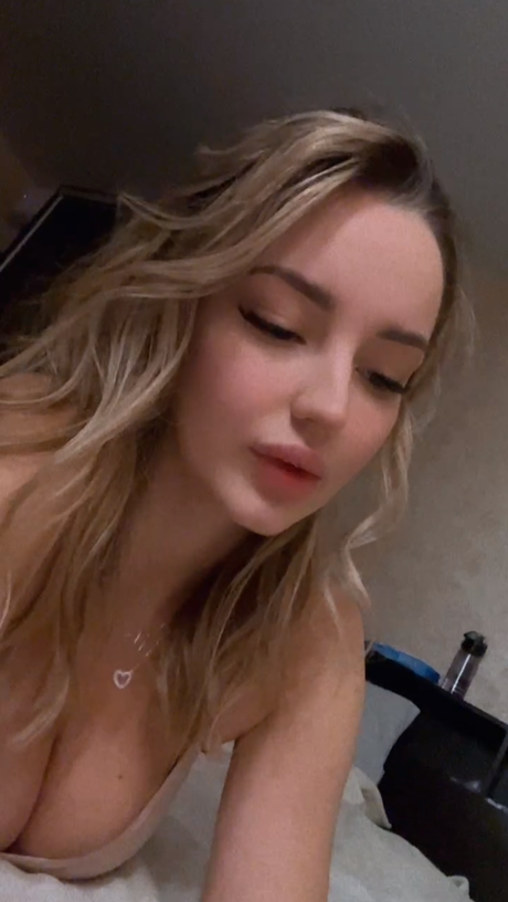 切断者オンリーファンズ 美しいxxx 画像