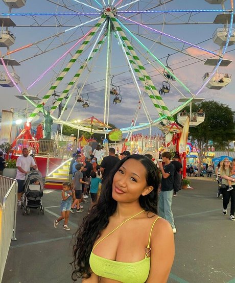 Drew valentina 最高のスター アーカイブ