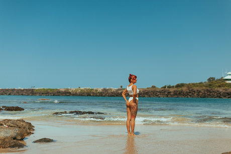 後背位オンリーファンズ 無料裸 写真