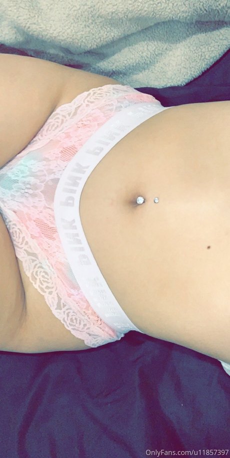 _TaniaVega ヌードモデル 写真