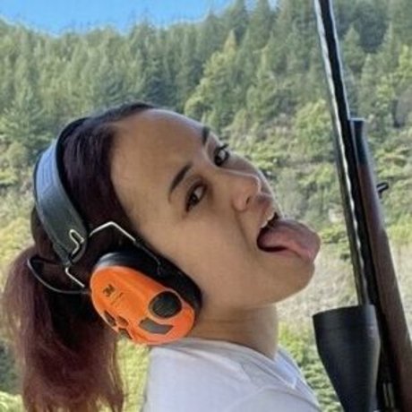 cxurtnee ポルノスター xxx ギャラリー