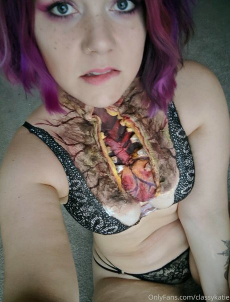 足 マンコ オンリーファンズ エロ 画像