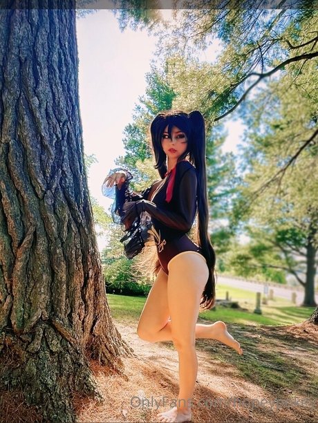 Beautyfromthorns ポルノスター ヌード 画像