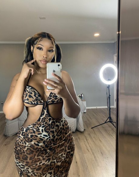 毛深いアジア人オンリーファンズ エロ アーカイブ