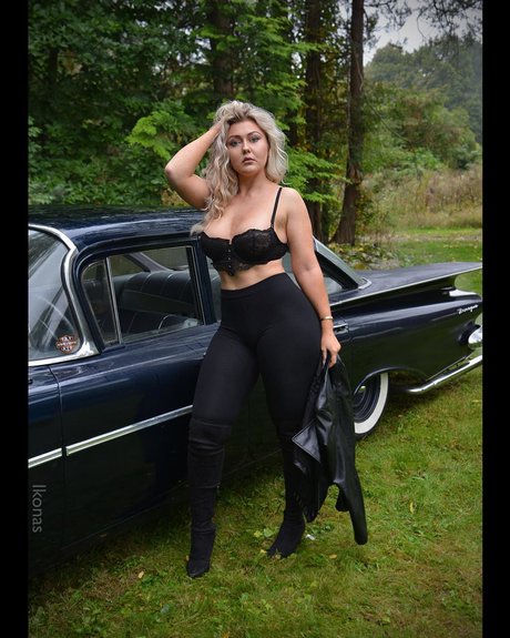 ぽっちゃり妊婦オンリーファンズ えろ 写真