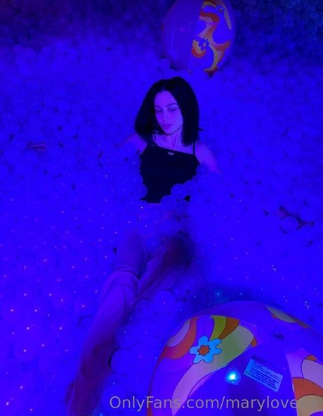 maryloveee ホットなスター アーカイブ