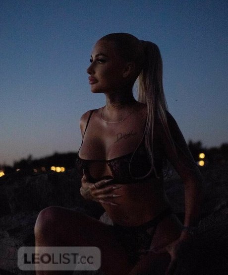 Elodie Baillargeon Roy 最高の女優 写真