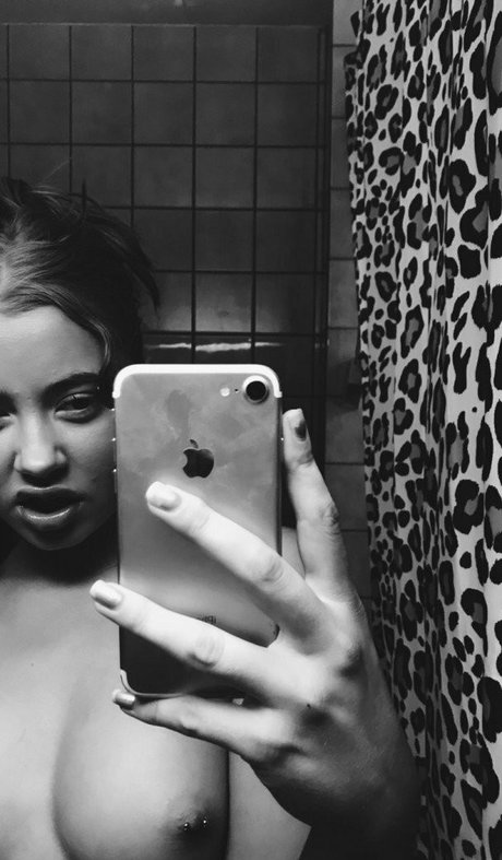 Number One Maid 可愛い女優 アーカイブ