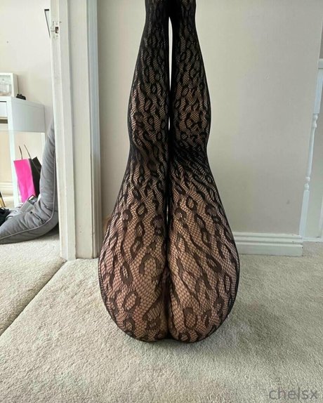 ぽっちゃり妊婦オンリーファンズ ポルノグラフィック 写真